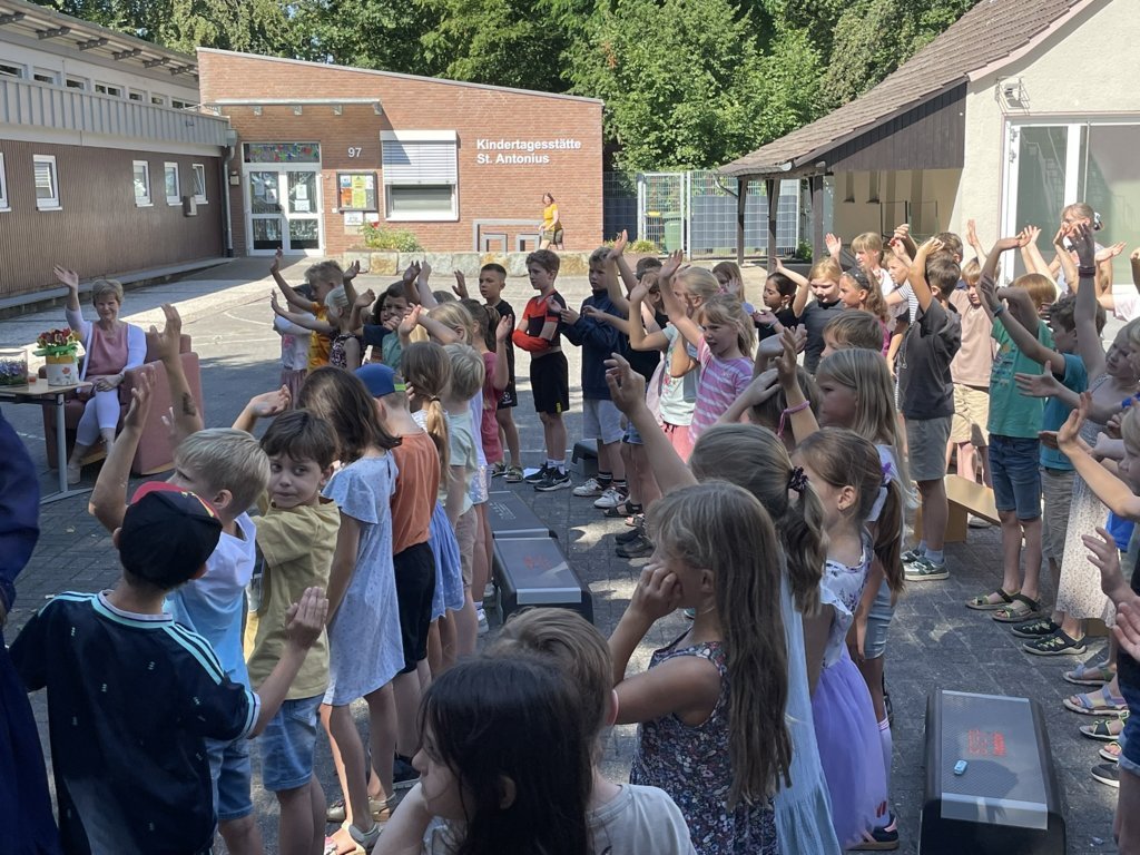 Verabschiedung_Vo_14.07.2026 (11)
