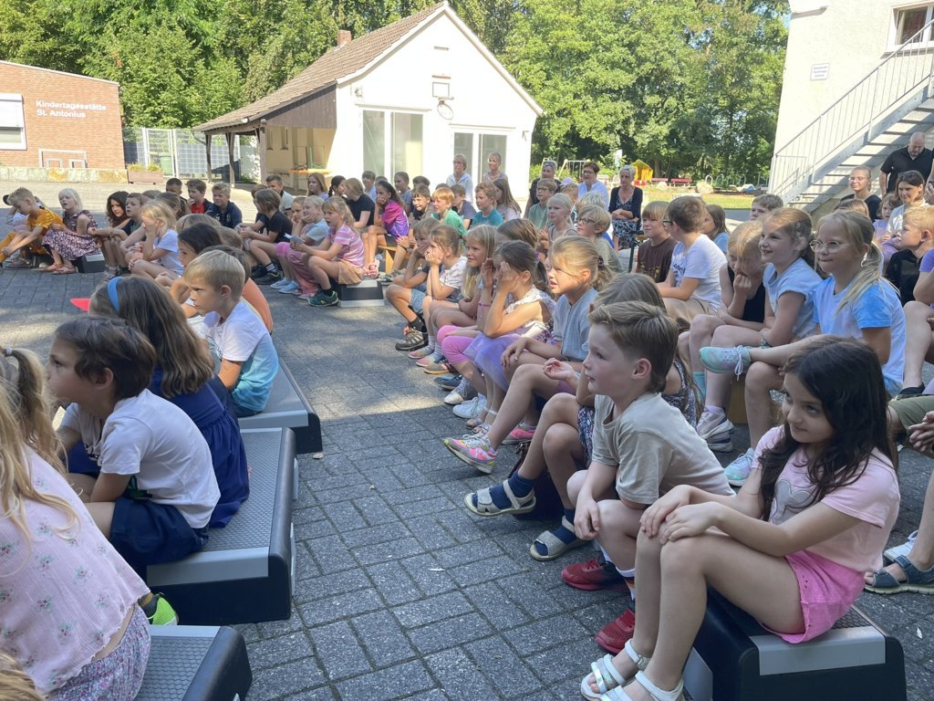Verabschiedung_Vo_14.07.2026 (2)